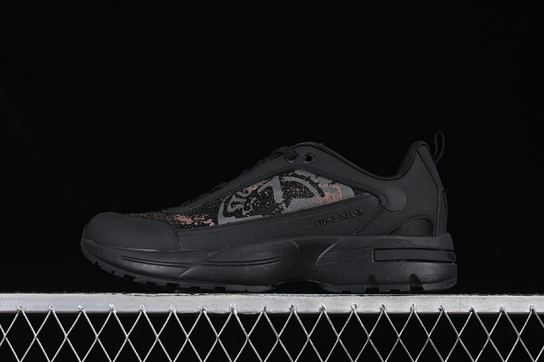 Stone Island [79FWS0303]-[STONE ISLAND GRIME PANELLED BLACK/GREY]-[WOMAN:36-39]-[MAN:40-45], photo 1