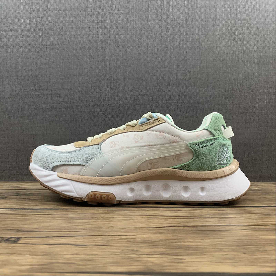 Puma [382961-01]-[ANIMAL CROSSING X WILD RIDER NEW HORIZONS LIGHT SKY/WHISPER WHITE]-[WOMAN:35.5-40], photo 1