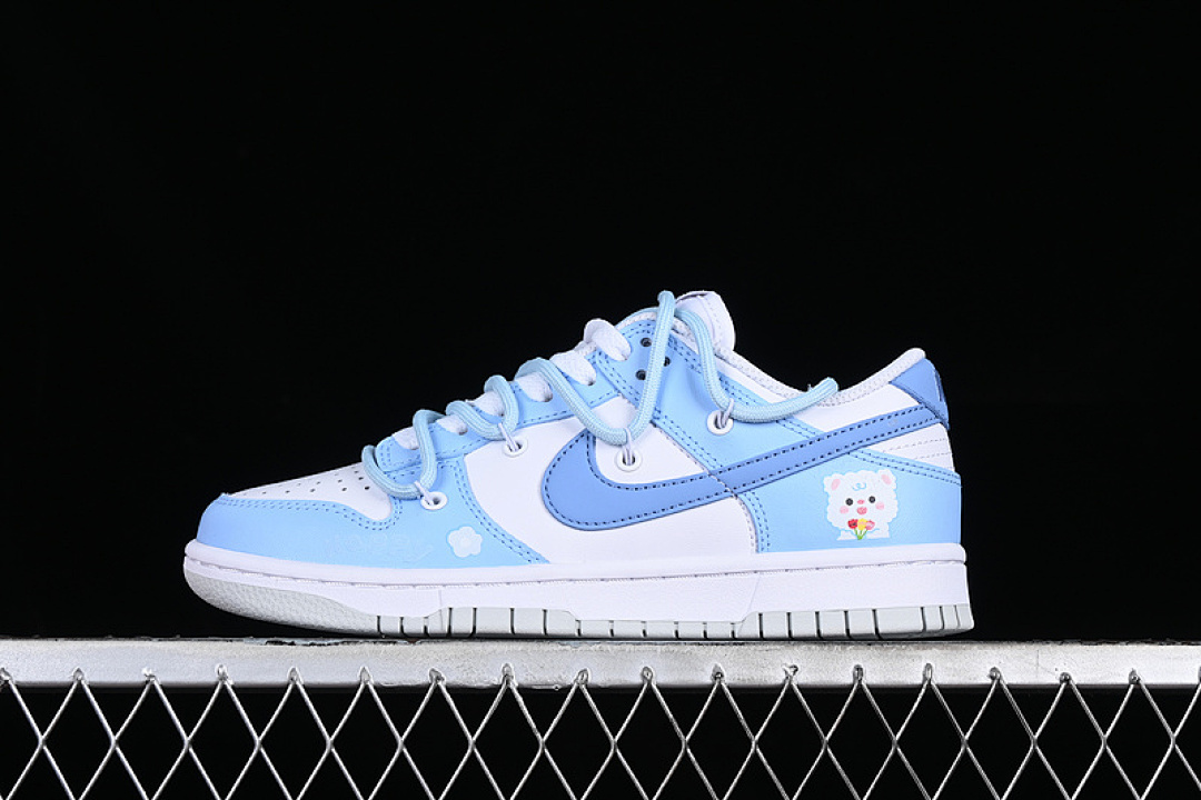 Unbranded [DH9765-102]-[SB DUNK LOW WHITE/BLUE]-[WOMAN:36-42], photo 1