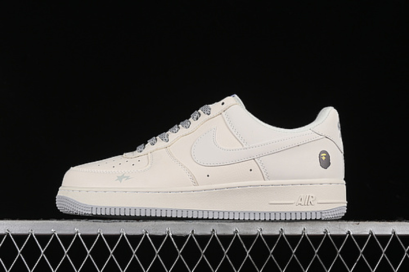 Nike Nike AIR FORCE 1 07 LOW BAPE OFF WHITE/GREY · FG6688-104, photo 1