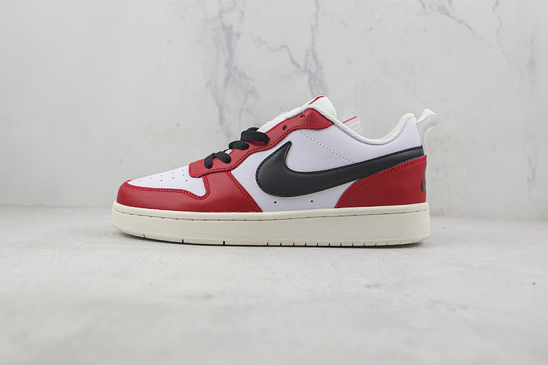 COURT BOROUGH 2 WHITE/RED/BLACK · DQ5448-600, photo 1