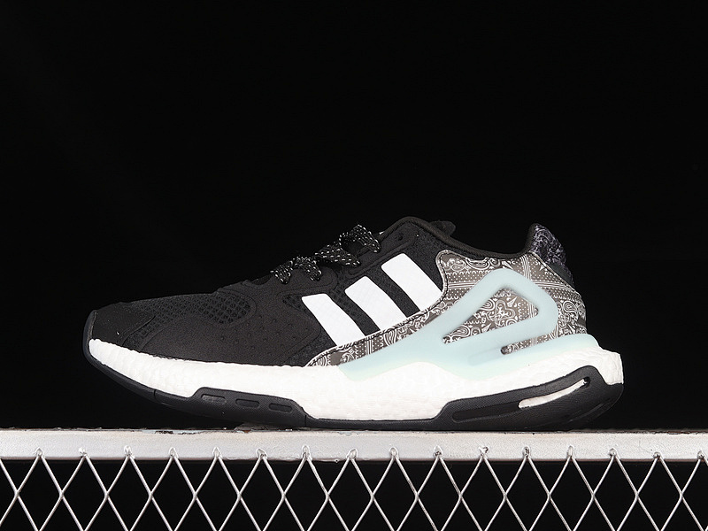 ZX 2K BOOST FOOTWEAR WHITE/PINK TINT/CORE BLACK · FY3028, photo 1