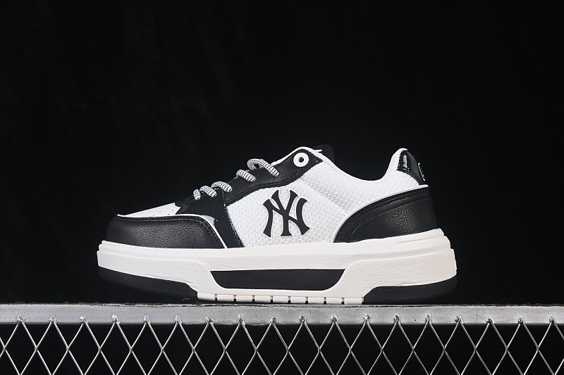 MLB MLB CHUNKY LINER FRESH WHITE/BLACK/WHITE · 3ASXM076N50BKS, photo 1