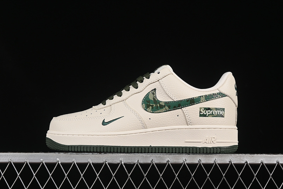 Nike [KK1988-069]-[AIR FORCE 1 07 LOW SUPREME WHITE/GREEN]-[WOMAN:36-39]-[MAN:40-45] - Image 2