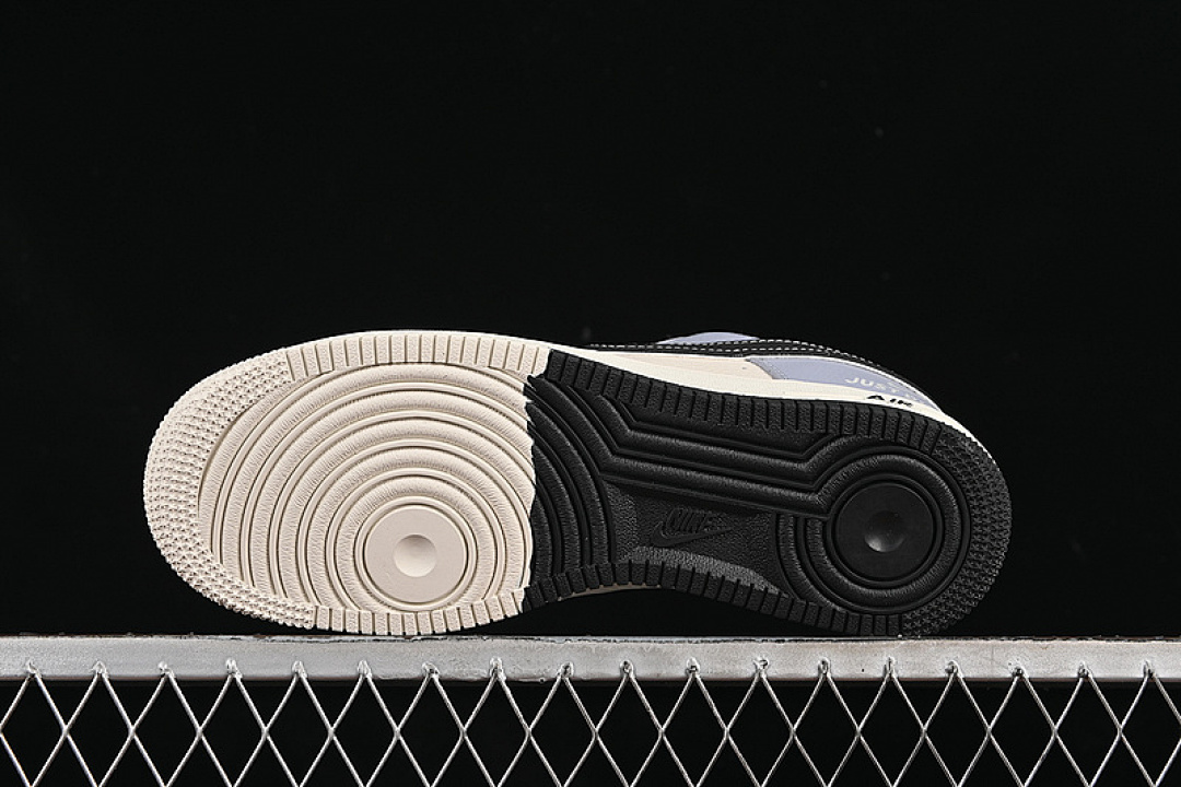 Nike [CS5288-023]-[AIR FORCE 1 07 LOW JUST DO IT WHITE/GREY/BLACK]-[WOMAN:36-39]-[MAN:40-45] - Image 15