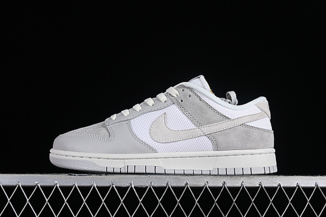 Off-White [HF4297-001]-[DUNK LOW SB OFF WHITE/GREY]-[WOMAN:35.5-39]-[MAN:40-47.5], photo 1