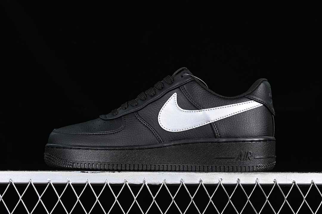 Nike [CI9553-031]-[AIR FORCE 1 07 LOW SILVER/BLACK]-[WOMAN:36-39]-[MAN:40-45], photo 1