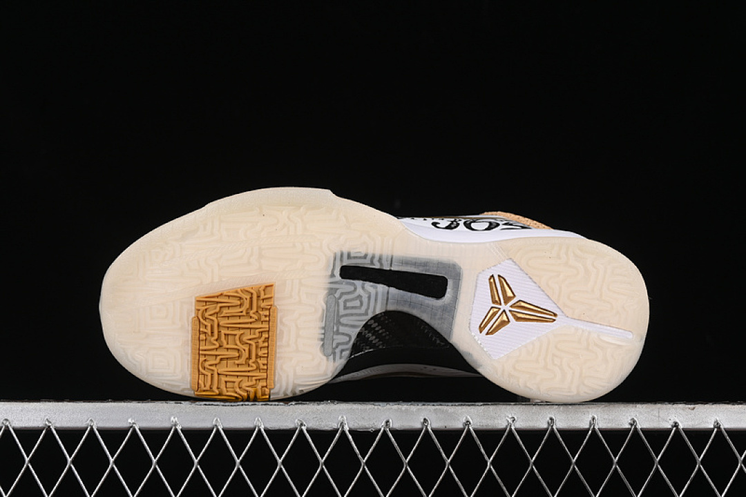 Nike [CT8014-100]-[ZOOM KOBE 5 PROTRO WHITE/METALLIC GOLD/BLACK]-[MAN:39-48] - Image 15