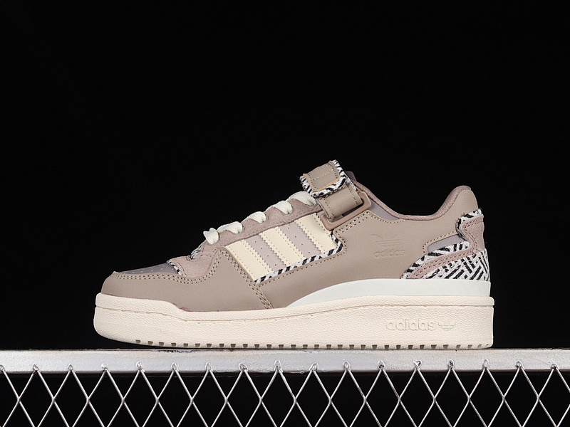 Off-White FORUM LOW CRISS-CROSS PATTERN VAPOR GREY/Off-White/TAUPE OXIDE · GY0020, photo 1