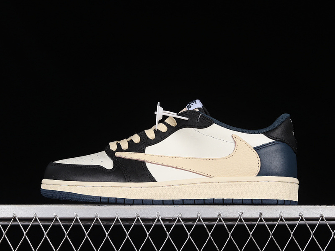 Jordan [DM7866-400]-[TRAVIS SCOTT X AIR JORDAN 1 LOW OG BEIGE/NAVY BLUE/BLACK]-[WOMAN:36-39], photo 1