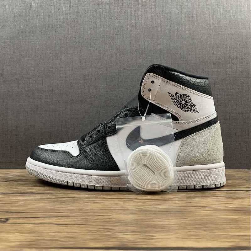 Jordan AIR Jordan 1 HIGH OG STAGE HAZE WHITE/BLACK-GREY FOG-BLEACHED CORAL · 555088-108, photo 1