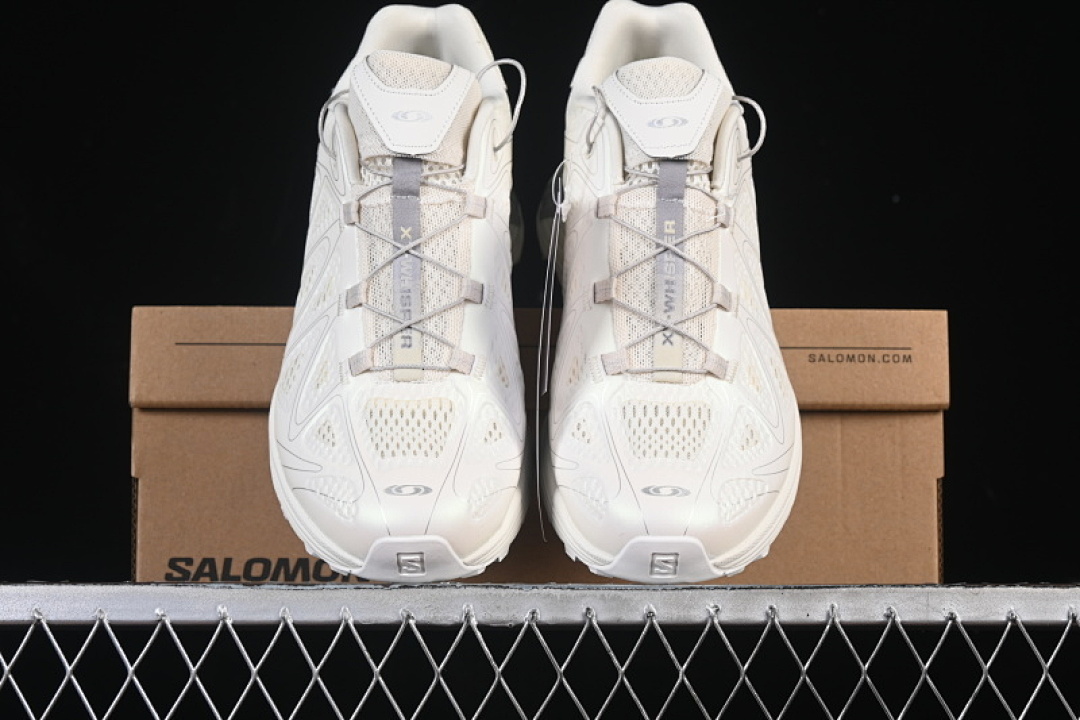 On Running [477962-26]-[XT-WHISPER WHITE/WHITE]-[WOMAN:36-39]-[MAN:40-46.5] - Image 13