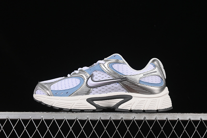 V5 RNR WHITE/GREY/SILVER/BLUE · HQ7901-103, photo 1