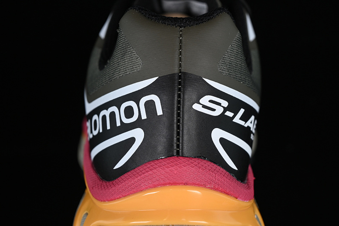 On Running [473056-28]-[XT 6 RECUT OUTDOOR RECREATION RED/ORANGE/DARK GRWY]-[WOMAN:36-39]-[MAN:40-45] - Image 6