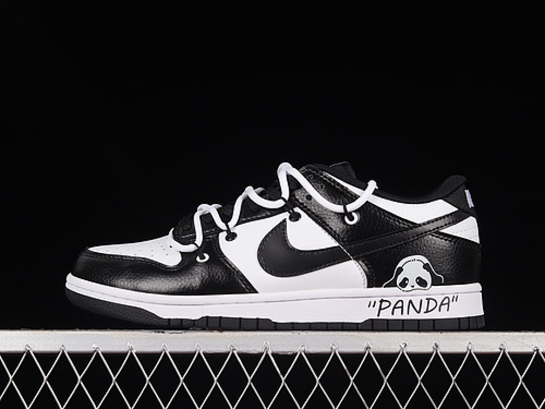 Nike Nike [DD1391-100]-[DUNK LOW SB WHITE/BLACK/WHITE]-[WOMAN:36-39]-[MAN:40-46], photo 1