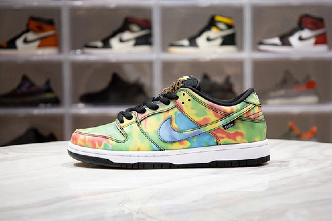 Unbranded [CZ5123-001]-[H12 CIVILIST X DUNK LOW PRO SB QS THERMOGRAPHY BLACK/BLACK/BLACK]-[MAN:40-48], photo 1