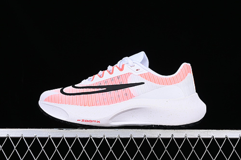 ZOOM FLY 5 WHITE/BRIGHT CRIMSON/LIGHT OREWOOD BROWN/OBSIDIAN · DM8968-100, photo 1