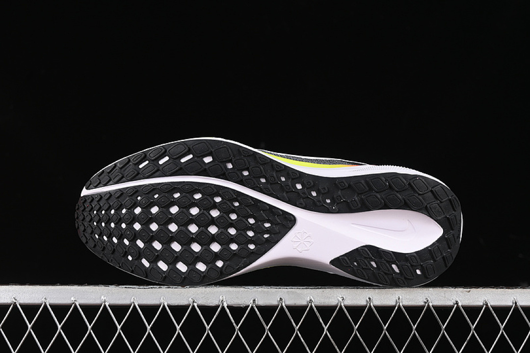 Nike [HQ1564-016]-[AIR ZOOM PEGASUS 41 WHITE/BLACK/GREEN/ORANGE]-[MAN:39-46] - Image 15