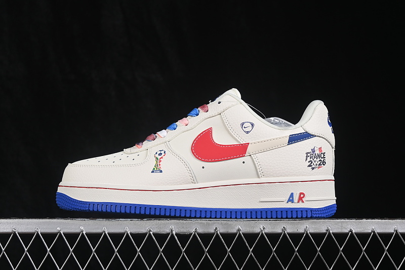 Nike Nike AIR FORCE 1 07 LOW CASUAL SNEAKERS WHITE/BLUE/RED · DW8806-015, photo 1