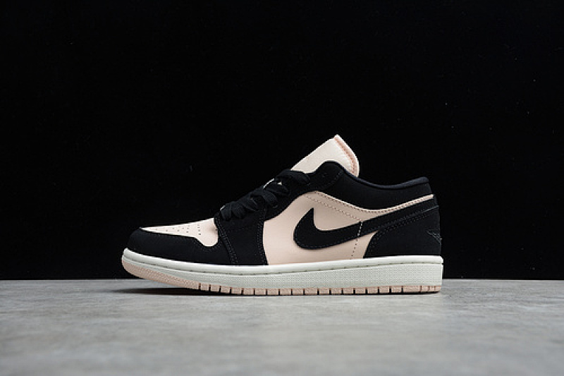 Jordan AIR Jordan 1 LOW BLACK/GUAVA ICE-WHITE · DC0774-003, photo 1