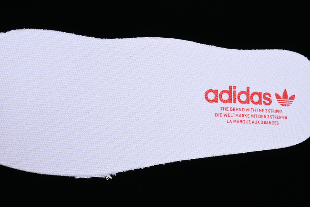 Adidas [IG1025]-[ADIDAS SAMBA VEGAN WHITE/REDK]-[WOMAN:36-39]-[MAN:40-45] - Image 3