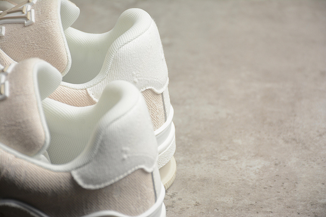 Louis Vuitton [LOUIS VUITTON TRAINER SNEAKER LOW L*V WHITE/GREY]-[WOMAN:35-39]-[MAN:40-45] - Image 6
