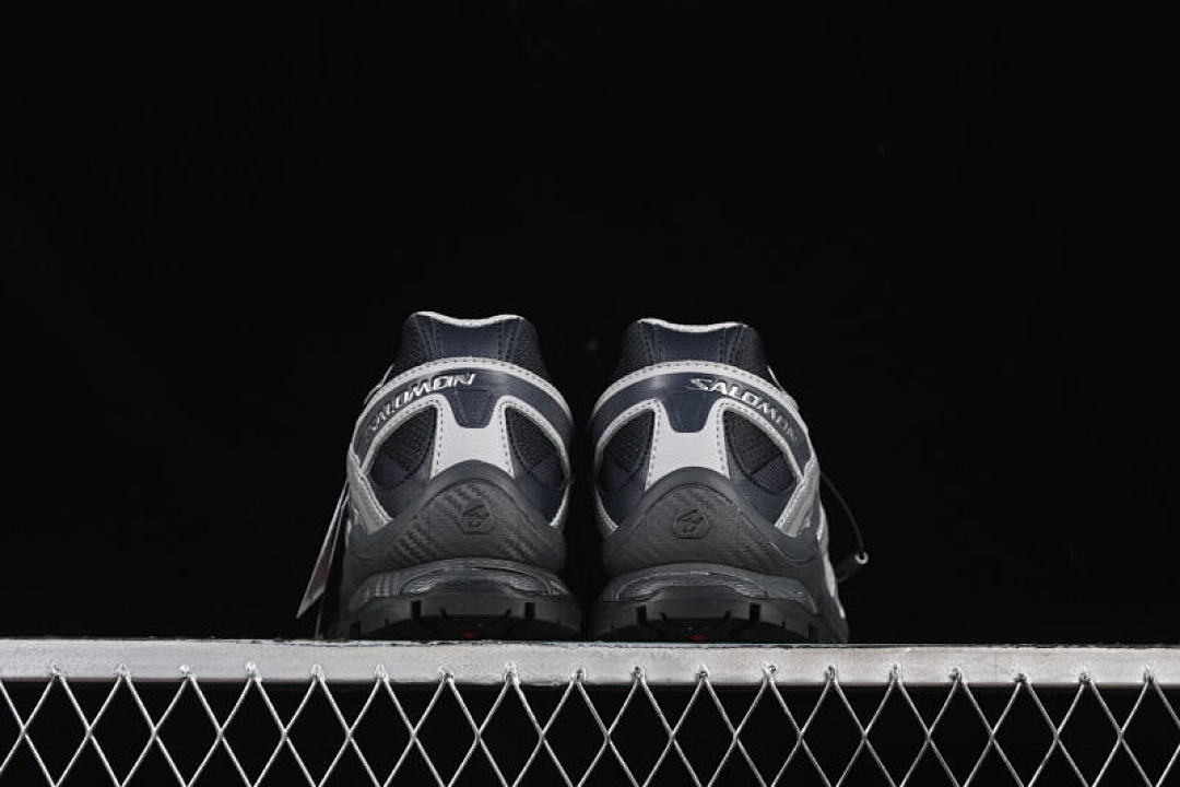 On Running [478852-22]-[XT-QUEST BLACK/LIGHT GRAY/SILVER]-[WOMAN:36-39]-[MAN:40-45] - Image 13
