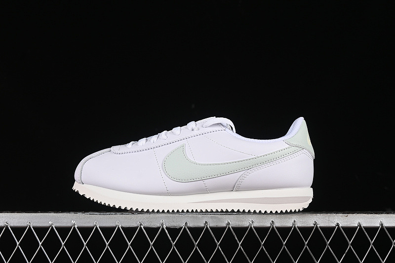 CLASSIC CORTEZ LEATHER SUMMIT WHITE/SAIL/LIGHT BONE/LIGHT SILVER · DN1791-106, photo 1
