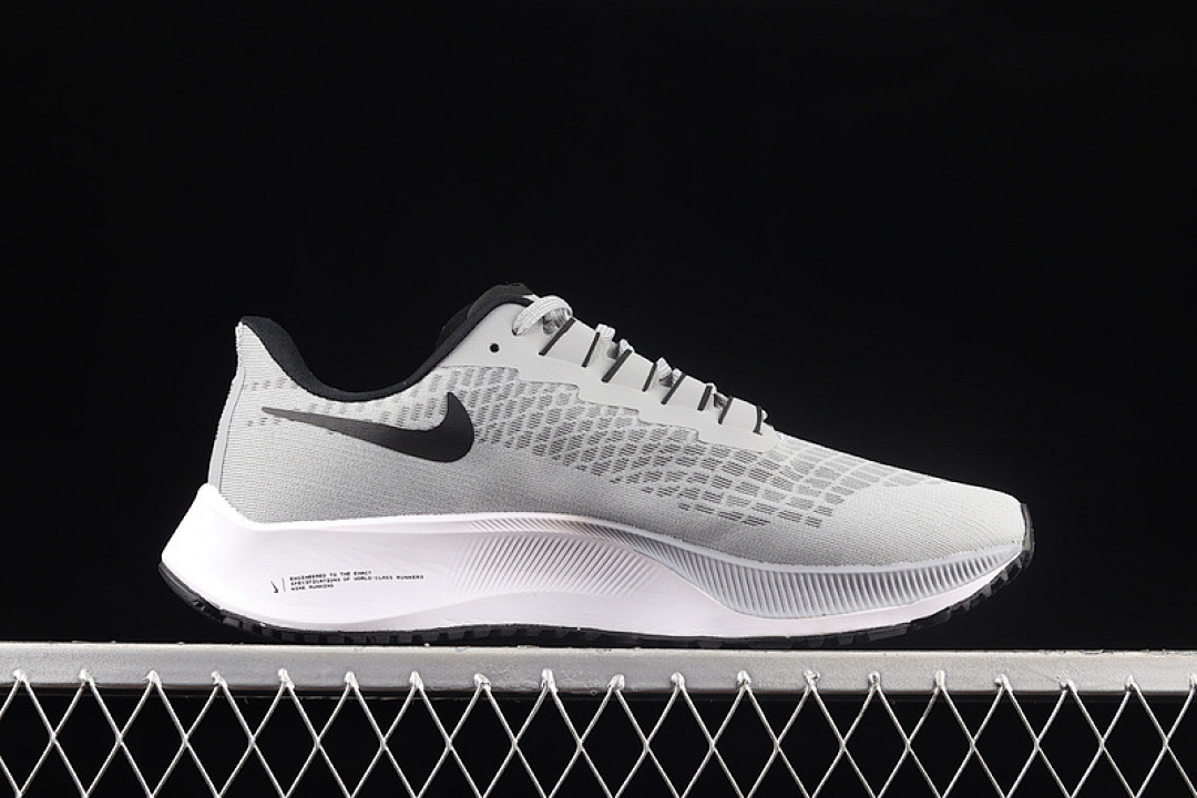 Nike [BQ9646-101]-[AIR ZOOM PEGASUS 37 WHITE/WOLF GREY/CUCUMBER CALM]-[MAN:39-45] - Image 16