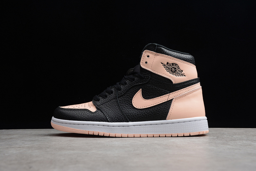 Jordan [555088-081][ST AIR JORDAN 1 RETRO HIGH OG CRIMSON TINT BLACK/CRIMSON TINT-WHITE][MAN:40-46][1.3-240, photo 1