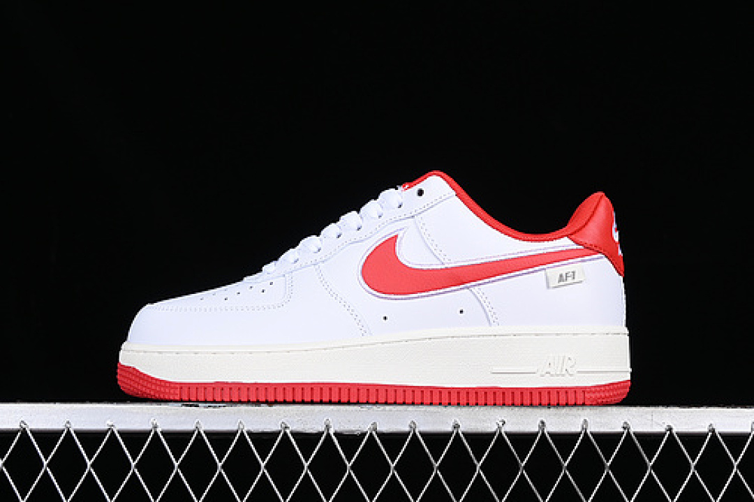 Nike [FV0392-101]-[AIR FORCE 1 07 LOW WHITE/RED]-[WOMAN:36-39]-[MAN:40-45], photo 1