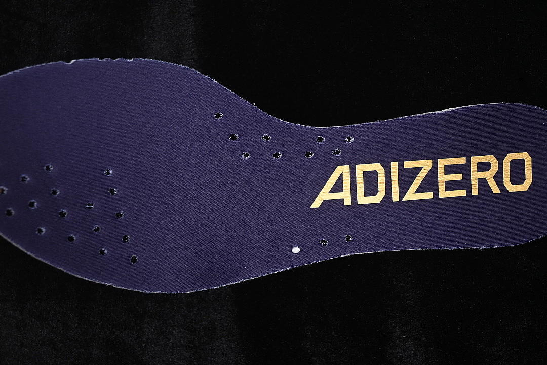 Adidas [KH6359]-[ADIZERO ADIOS PRO 4 CLOUD WHITE/GOLD METALLIC/AURORA PLUM]-[WOMAN:36-39]-[MAN:40-46] - Image 5