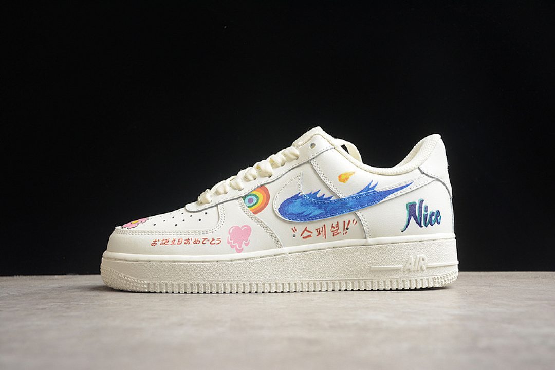 Nike Nike AIR FORCE 1 07 LOW OFF WHIE/BLUE/PINK · CW2288-333, photo 1