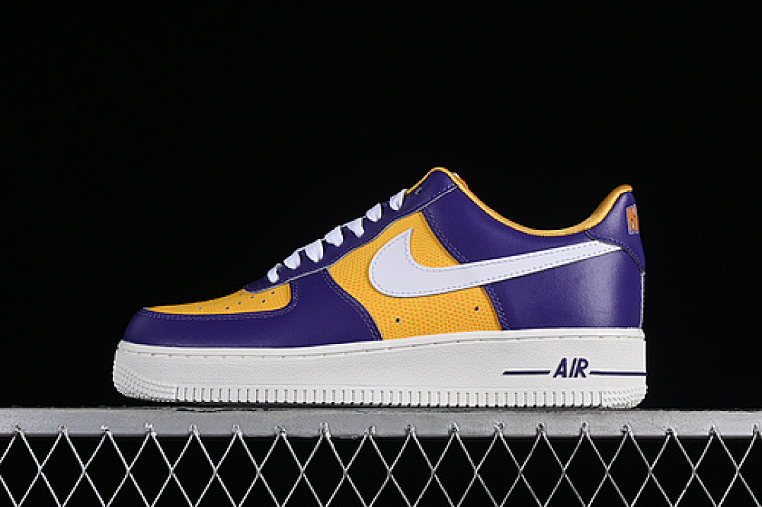 Nike [FJ1408-500]-[AIR FORCE 1 07 LOW BE TRUE TO HER SCHOOL COURT PURPLE/WHITE/UNIVERSITY GOLD/SAIL], photo 1