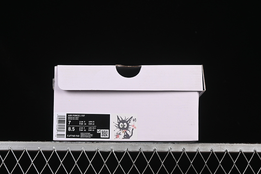 Nike [FJ7740-710]-[AIR FORCE 1 07 LOW LITTLE BLACK CAT WHITE/GREY/BLACK]-[WOMAN:36-39]-[MAN:40-45] - Image 12
