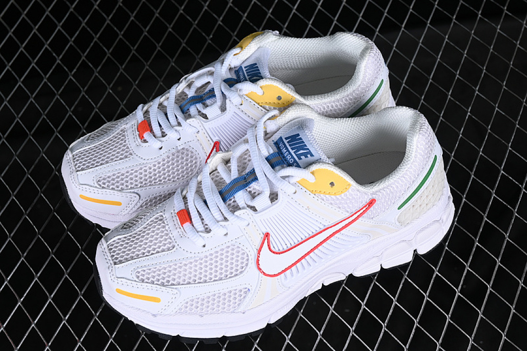 Nike [FN3446-111]-[AIR ZOOM VOMERO 5 SP PRIMARY COLORSWHITE/WHITE/WHITE/PICANTE RED]-[36-45] - Image 11