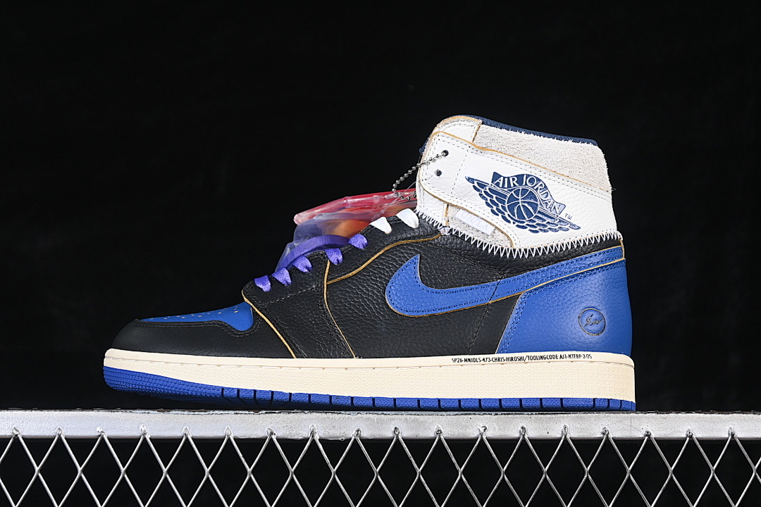 Jordan [IO7847-001]-[FRAGMENT X AIR JORDAN 1 RETRO AJ1 BLUE/BLACK/WHITE]-[WOMAN:36-39]-[MAN:40-47.5], photo 1