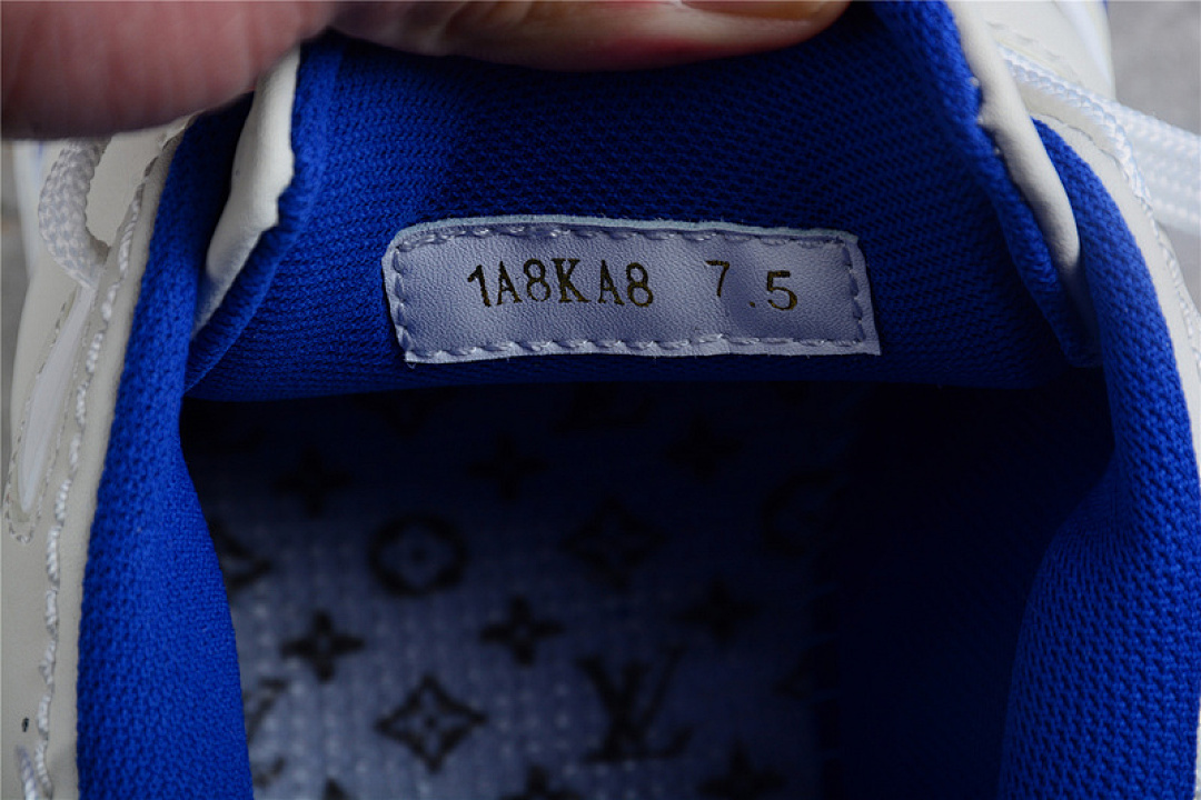 Louis Vuitton [L*V 21SS TRAINER SNEAKERS WHITE/WHITE/BLUE]-[MAN:38-45] - Image 3