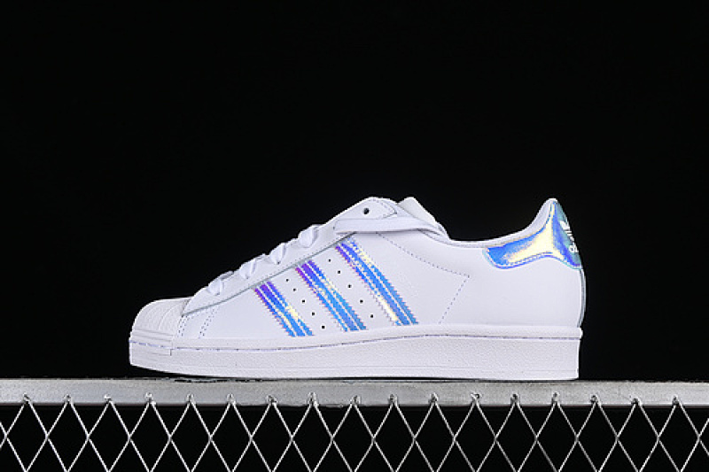 Adidas SUPERSTAR WHITE IRIDESCENT WHITE/WHITE/SILVER METALLIC · FV3139, photo 1