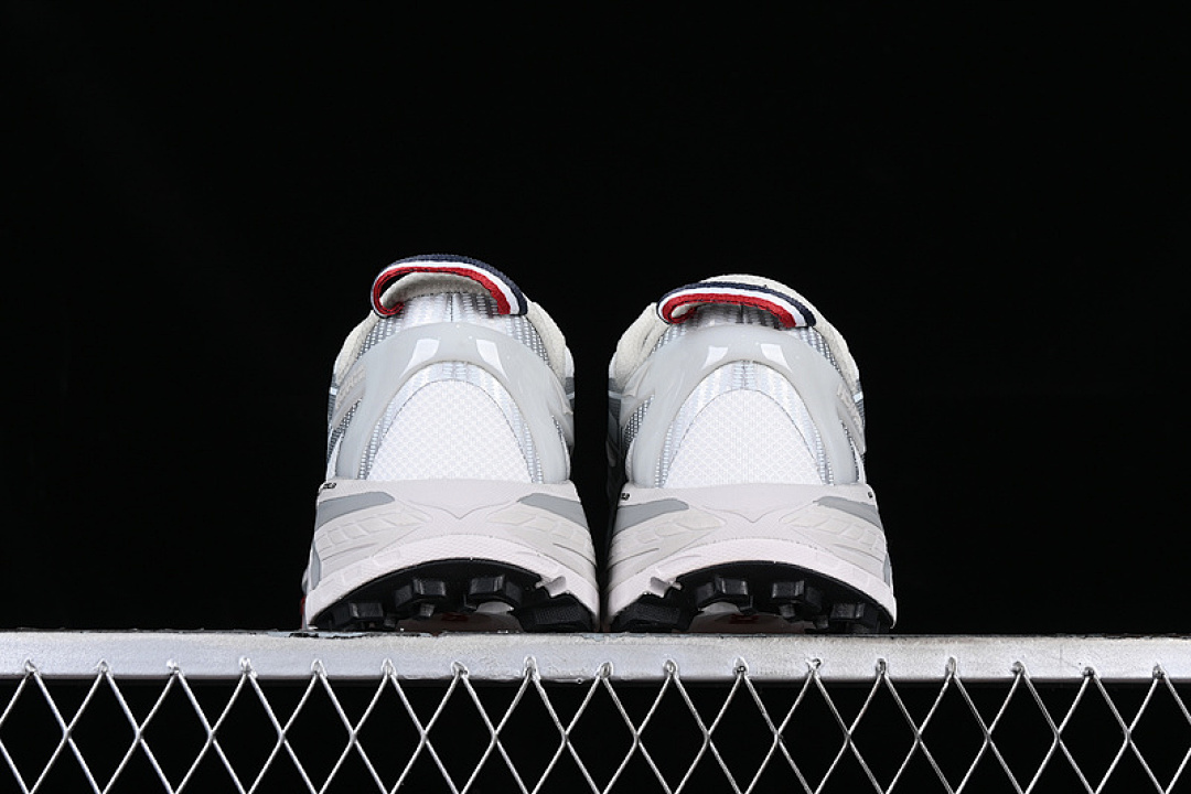 Hoka [1129992 NCHMS]-[MONCLER HOKA MAFATE SPEED 2 SILVER/WHITE/BLACK]-[WOMAN:36-39]-[MAN:40-46] - Image 15