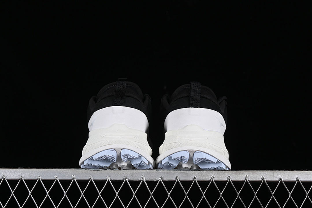 Hoka [1157070 SWW]-[HOKA ONE HIDDEN CHARACTERS TOR SUMMIT 2 BLACK/WHITE]-[UNISEX:36-45] - Image 14