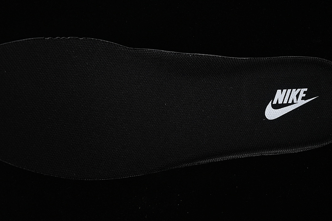 Nike [MZ9588-829]-[AIR FORCE 1 07 LOW CASUAL SNEAKERS WHITE/BLACK/RED]-[WOMAN:36-39]-[MAN:40-45] - Image 4