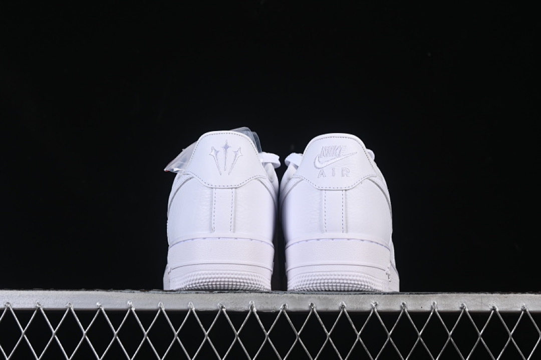 Nike [CZ8065-100]-[AIR FORCE 1 07 LOW CASUAL SNEAKERS WHITE/PURE WHITE]-[WOMAN:36-39]-[MAN:40-48.5] - Image 13