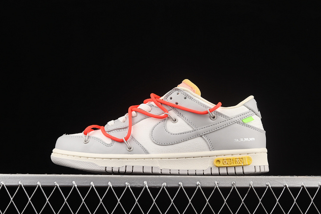 Nike OW X SB DUNK LOW LOT 06 OF 50 SAIL/NEUTRAL GREY/RED · DM1602-110, photo 1