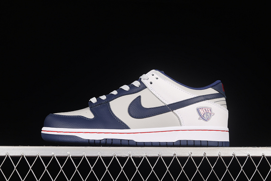 Unbranded [DD3363-001]-[NBA X SB DUNK LOW BROOKLYN NETS LIGHT GREY/NAVY BLUE/WHITE]-[UNISEX:36-46], photo 1