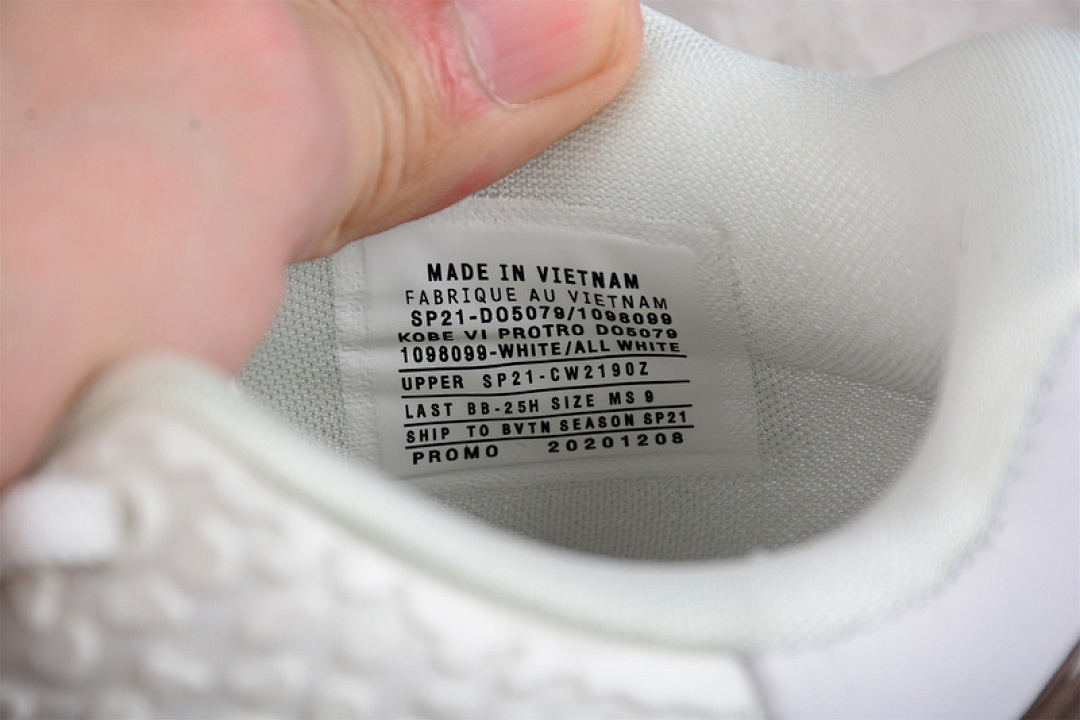 Nike [S96904-100]-[ZOOM KOBE VI PE WHITE/WHITE/BLACK]-[MAN:41-46] - Image 4