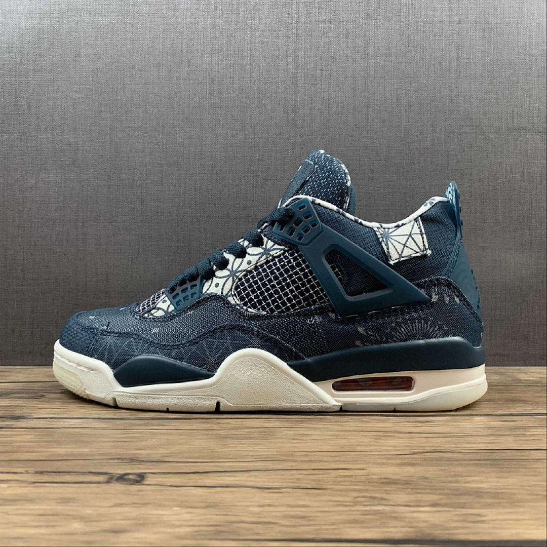 Jordan [CW0898-400]-[AIR JORDAN 4 RETRO SE SASHIKO DEEP OCEAN/SAIL/CEMENT GREY/FIRE RED]-[MAN:40-46], photo 1