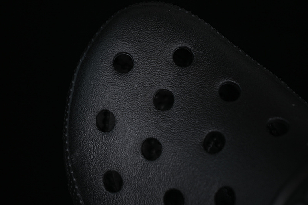 Crocs [CROCS DUAL PURPOSE BEACH HOLE SANDALS BLACK]-[WOMAN:34-39]-[MAN:40-46] - Image 5
