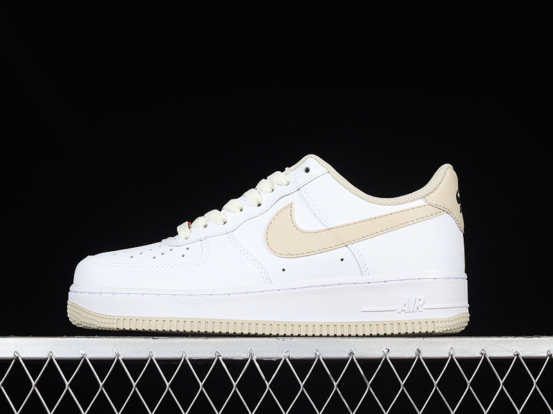 Nike Nike AIR FORCE 1 LOW 07 WHITE/WHITE/RATTAN · DZ2771-121, photo 1