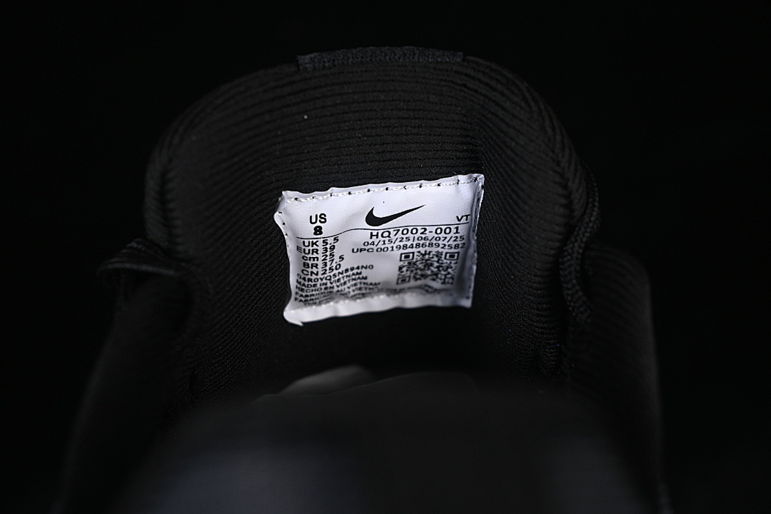Nike [HQ7002-001]-[VOMERO 18 GORE-TEX BLACK/ANTHRACITE]-[WOMAN:36-39]-[MN:40-46] - Image 6
